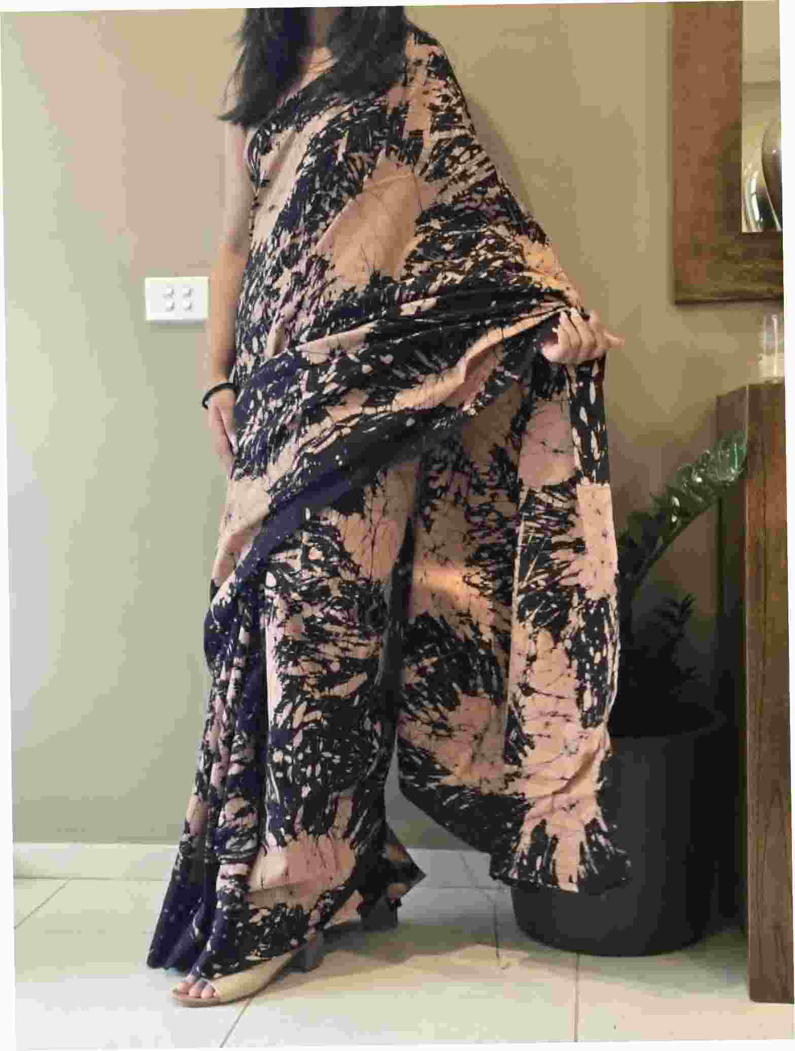 Cotton Batik Saree - Image 2